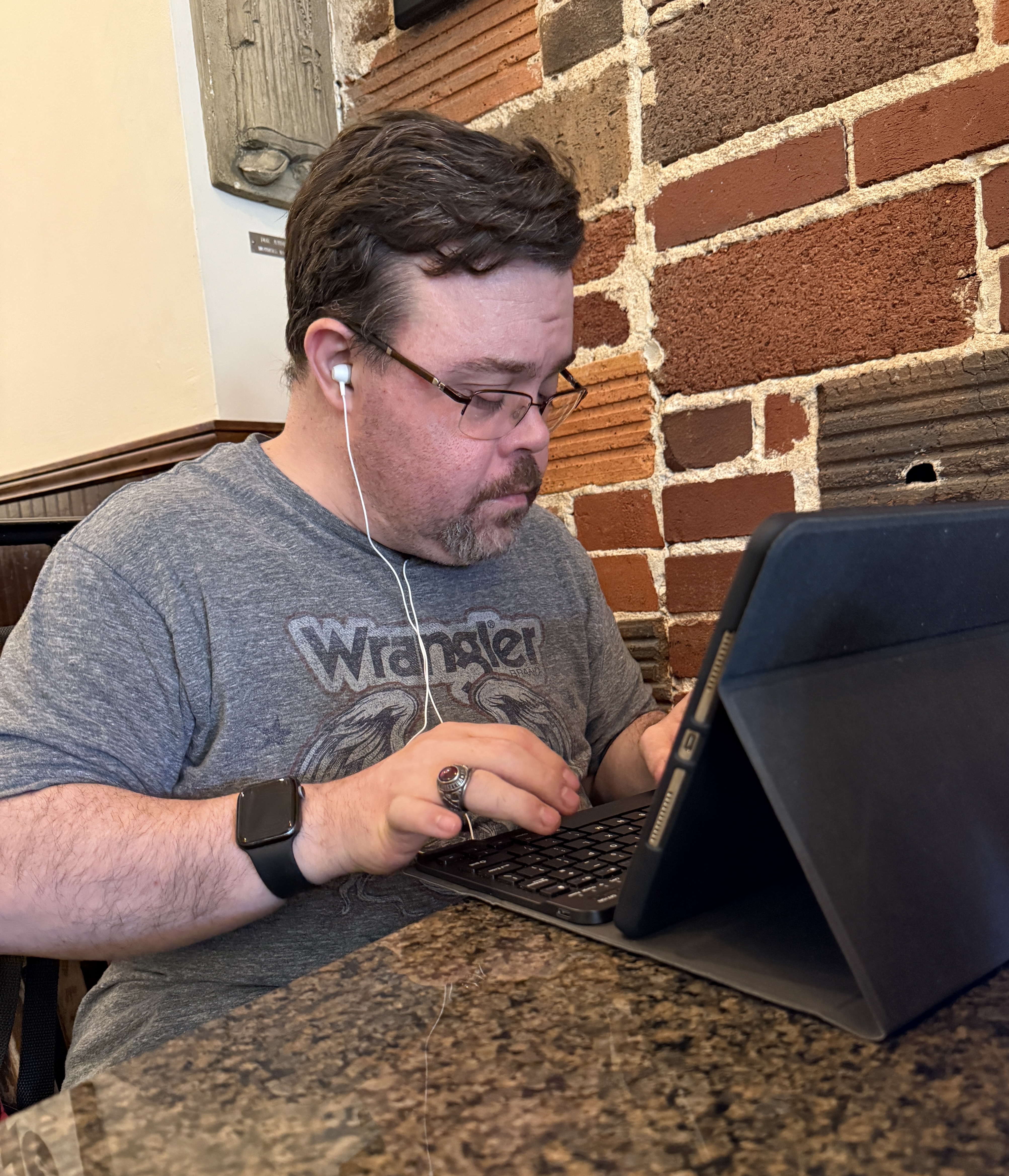 Stacy Richards, author of the Haven Ridge Rescue series